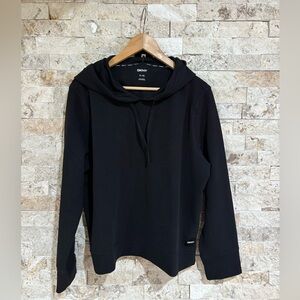 DKNY Black Tech Waffle Knit Pullover Hoodie – Lightweight Athleisure Sweatshirt